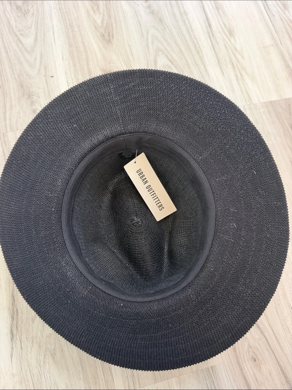 NWT URBAN OUTFITTERS Black Wide-Brim Men’s Hat with Contrasting Band o/s